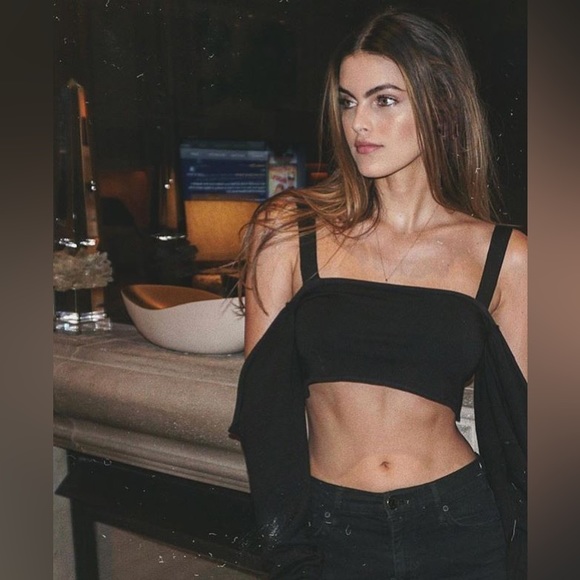 AREYOUAMI LEIGHT TOP - Picture 2 of 5